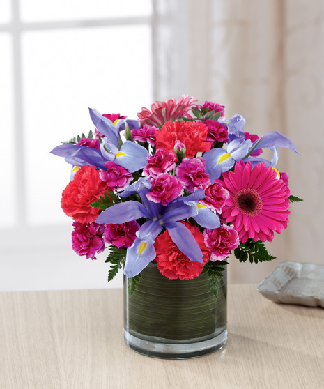 hot pink and lavender floral arrangement